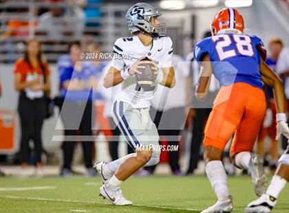 Thumbnail 2 in Grand Oaks vs College Park photogallery.