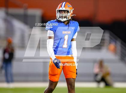 Thumbnail 2 in Grand Oaks vs College Park photogallery.
