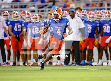 Thumbnail 2 in Grand Oaks vs College Park photogallery.