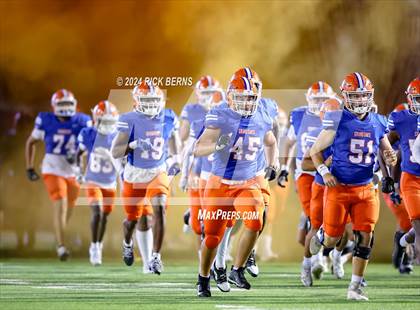 Thumbnail 1 in Grand Oaks vs College Park photogallery.