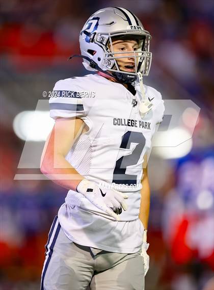 Thumbnail 2 in Grand Oaks vs College Park photogallery.