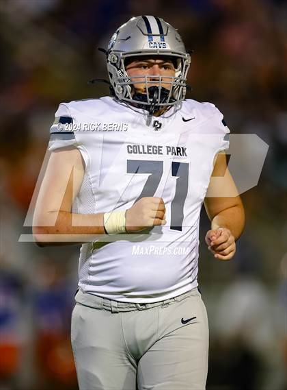Thumbnail 2 in Grand Oaks vs College Park photogallery.