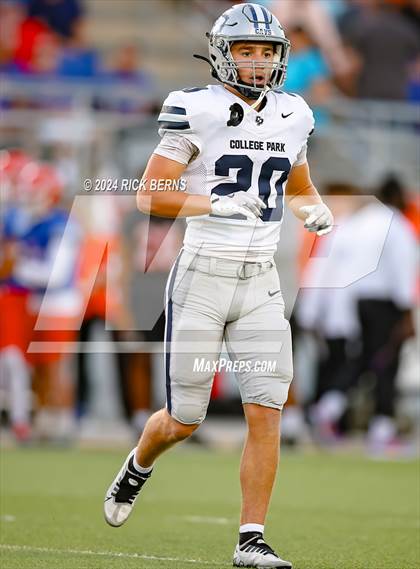 Thumbnail 2 in Grand Oaks vs College Park photogallery.