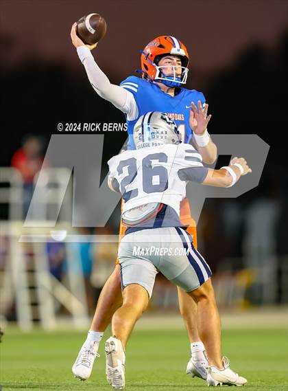 Thumbnail 3 in Grand Oaks vs College Park photogallery.