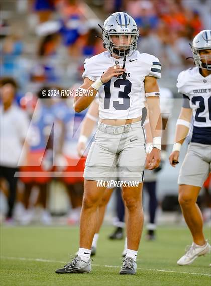 Thumbnail 1 in Grand Oaks vs College Park photogallery.