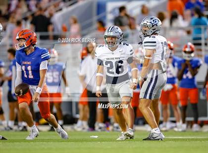 Thumbnail 3 in Grand Oaks vs College Park photogallery.