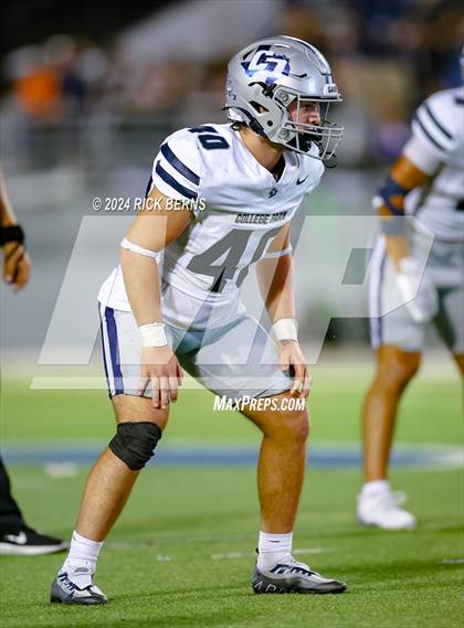 Thumbnail 1 in Grand Oaks vs College Park photogallery.
