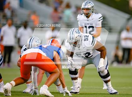 Thumbnail 2 in Grand Oaks vs College Park photogallery.