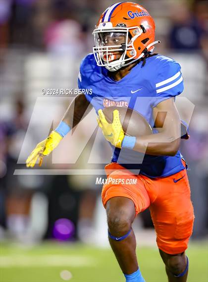 Thumbnail 2 in Grand Oaks vs College Park photogallery.