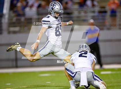 Thumbnail 3 in Grand Oaks vs College Park photogallery.