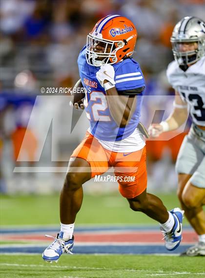 Thumbnail 1 in Grand Oaks vs College Park photogallery.
