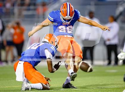 Thumbnail 1 in Grand Oaks vs College Park photogallery.