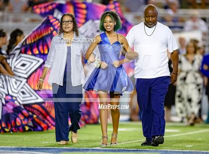 Thumbnail 3 in Grand Oaks vs College Park photogallery.