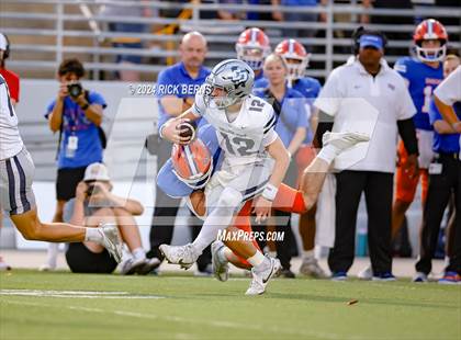 Thumbnail 3 in Grand Oaks vs College Park photogallery.