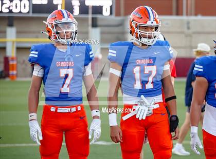 Thumbnail 1 in Grand Oaks vs College Park photogallery.
