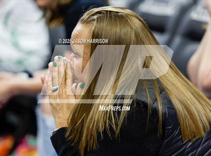 Thumbnail 3 in Kennedale vs. Wheatley (UIL Basketball 4A D2 Final) photogallery.