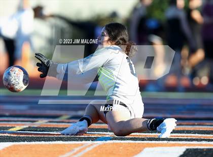 Thumbnail 2 in Menlo-Atherton @ Woodside photogallery.