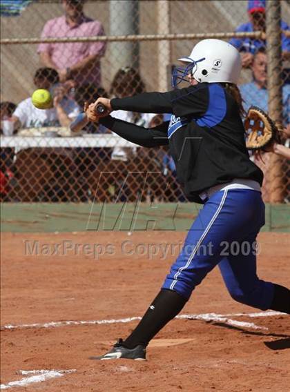 Thumbnail 3 in Los Alamitos vs. Norco (MaxPreps Tournament of Champions) photogallery.