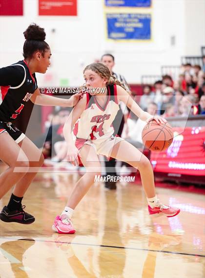 Thumbnail 1 in Baldwinsville vs Rome Free Academy (NYSPHSAA Section 3 AAA Quarterfinal) photogallery.