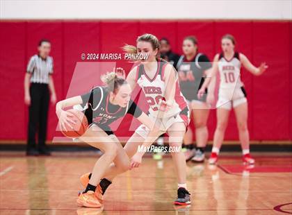 Thumbnail 1 in Baldwinsville vs Rome Free Academy (NYSPHSAA Section 3 AAA Quarterfinal) photogallery.