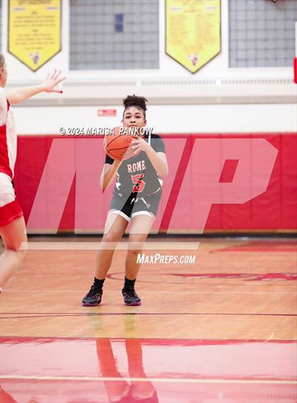 Thumbnail 2 in Baldwinsville vs Rome Free Academy (NYSPHSAA Section 3 AAA Quarterfinal) photogallery.