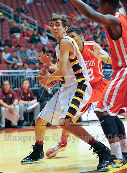 Thumbnail 1 in Agua Fria @ Salpointe Catholic (AIA D2 Semifinals) photogallery.