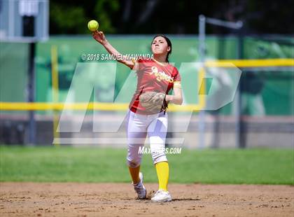 Thumbnail 2 in Crescenta Valley vs Barstow photogallery.