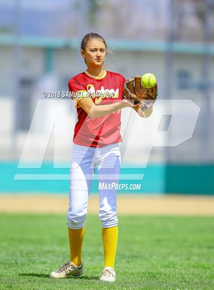 Thumbnail 2 in Crescenta Valley vs Barstow photogallery.