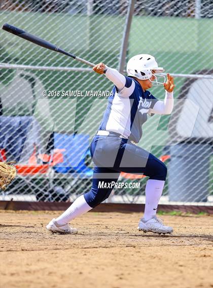 Thumbnail 2 in Crescenta Valley vs Barstow photogallery.