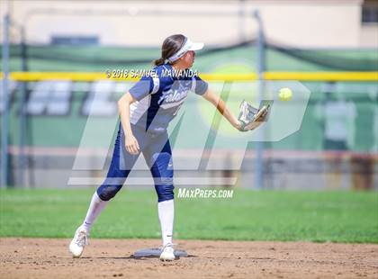 Thumbnail 1 in Crescenta Valley vs Barstow photogallery.