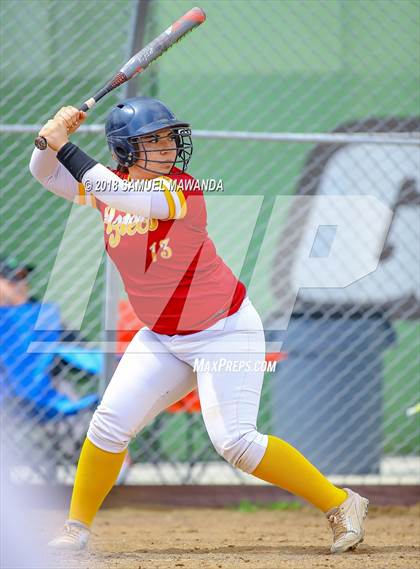 Thumbnail 2 in Crescenta Valley vs Barstow photogallery.