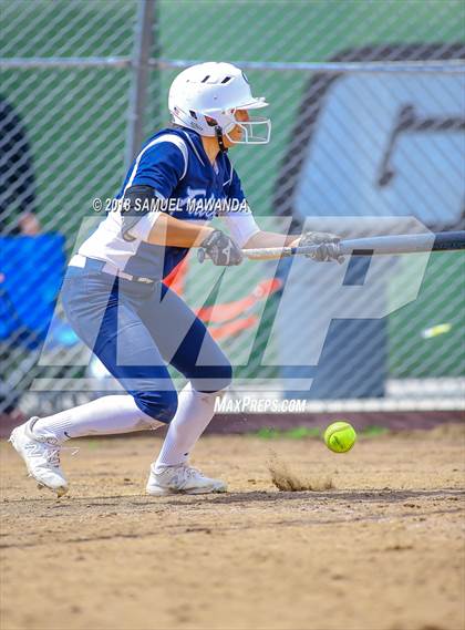 Thumbnail 2 in Crescenta Valley vs Barstow photogallery.