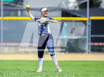 Thumbnail 3 in Crescenta Valley vs Barstow photogallery.