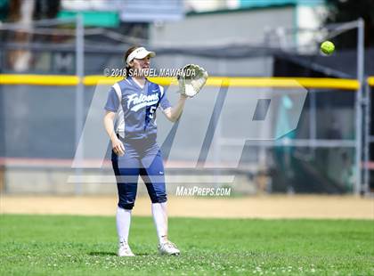 Thumbnail 2 in Crescenta Valley vs Barstow photogallery.