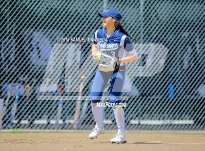 Thumbnail 1 in Crescenta Valley vs Barstow photogallery.
