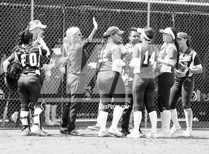 Thumbnail 3 in Crescenta Valley vs Barstow photogallery.