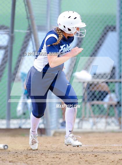 Thumbnail 2 in Crescenta Valley vs Barstow photogallery.