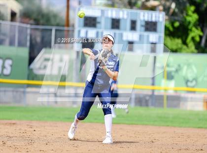 Thumbnail 3 in Crescenta Valley vs Barstow photogallery.