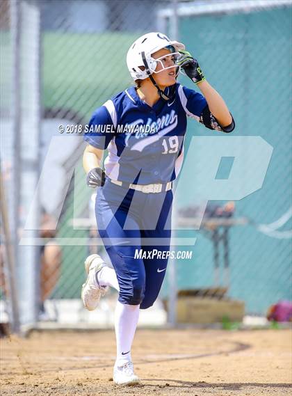 Thumbnail 1 in Crescenta Valley vs Barstow photogallery.