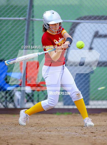 Thumbnail 2 in Crescenta Valley vs Barstow photogallery.