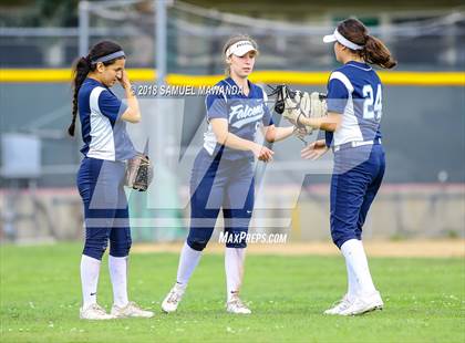 Thumbnail 2 in Crescenta Valley vs Barstow photogallery.