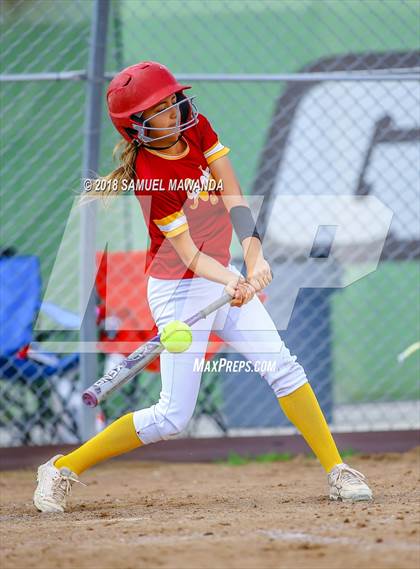 Thumbnail 2 in Crescenta Valley vs Barstow photogallery.