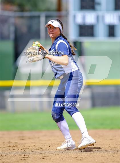 Thumbnail 1 in Crescenta Valley vs Barstow photogallery.
