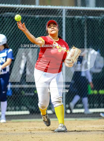 Thumbnail 1 in Crescenta Valley vs Barstow photogallery.