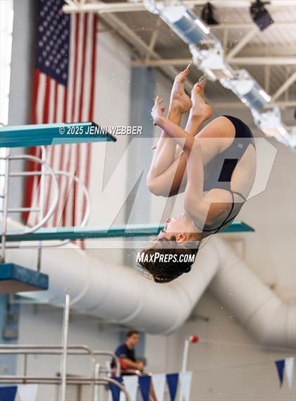 Thumbnail 2 in NIAA 4A Final (Diving) photogallery.