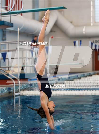 Thumbnail 2 in NIAA 4A Final (Diving) photogallery.