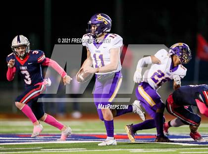 Thumbnail 1 in Sanger @ Aubrey photogallery.