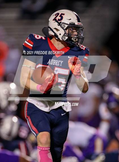 Thumbnail 1 in Sanger @ Aubrey photogallery.