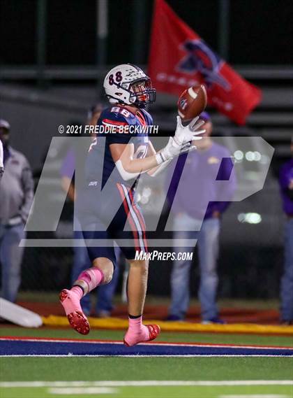 Thumbnail 3 in Sanger @ Aubrey photogallery.