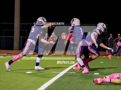 Thumbnail 3 in Sanger @ Aubrey photogallery.